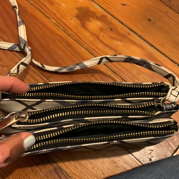 Apt. 9 safekeeper RFID-blocking small blue plaid purse - Picture 4 of 14